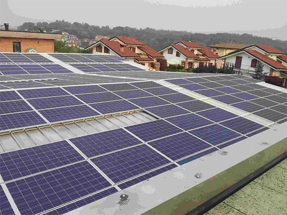 Impianto fotovoltaico industriale a Cantù